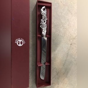 Arthur Court BREAD KNIFE – 13" Grapes Grapevine Cast Aluminum Boxed #4-452